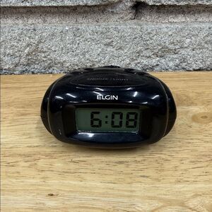 Elgin Black Digital Alarm Clock